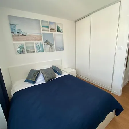 Apartament Pola *
